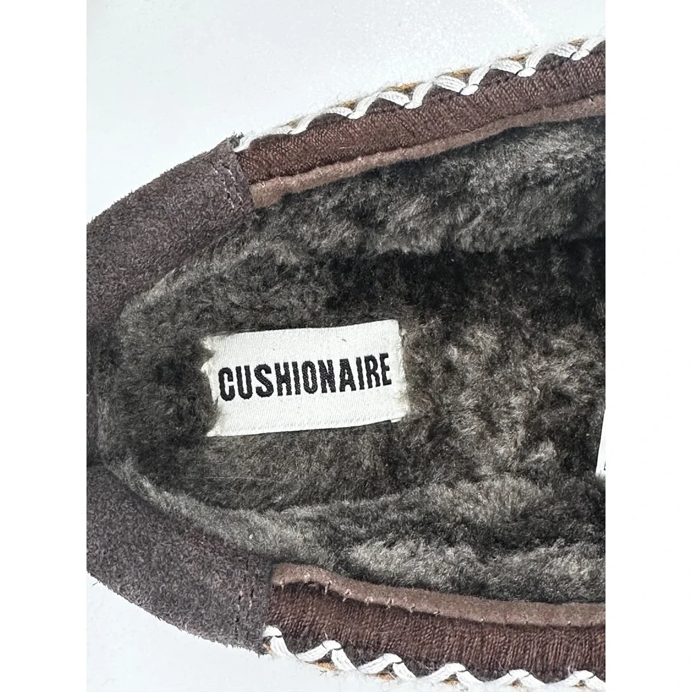 Cushionaire suede slippers